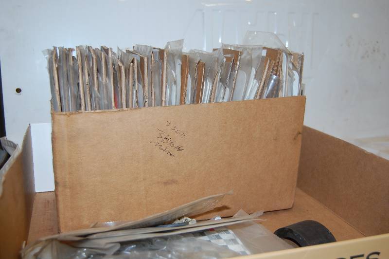lot 218 image: Thermostat Seals and Gaskets