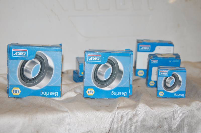 lot 232 image: Bearings