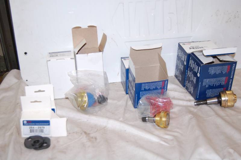 lot 253 image: NAPA Alignment Parts