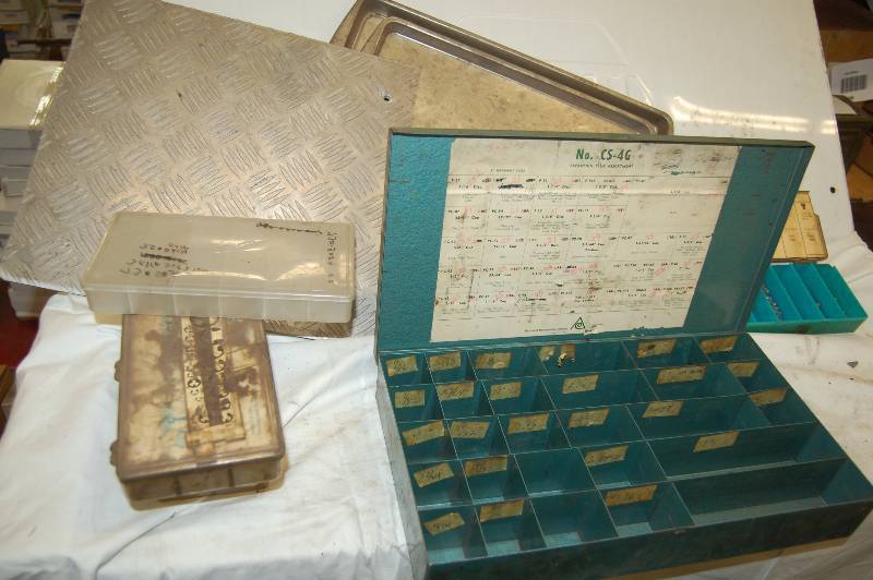 lot 348 image: Metal and Plastic Parts Trays