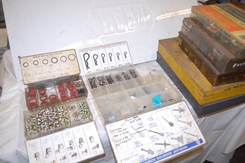lot 363 image: Assorted hardware and parts and containers