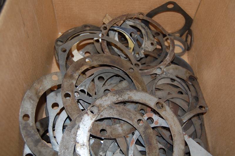 lot 368 image: Assorted Metal Starter Shims