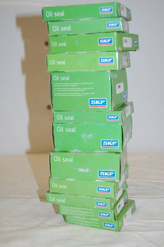 lot 394 image: NAPA Oil Seals