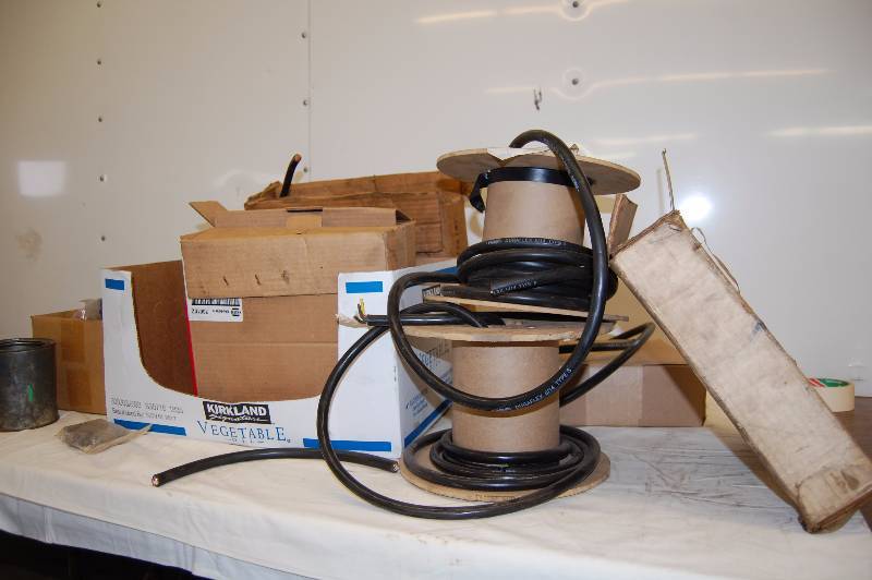 lot 399 image: Heavy Duty Trailer Wire and Accessories