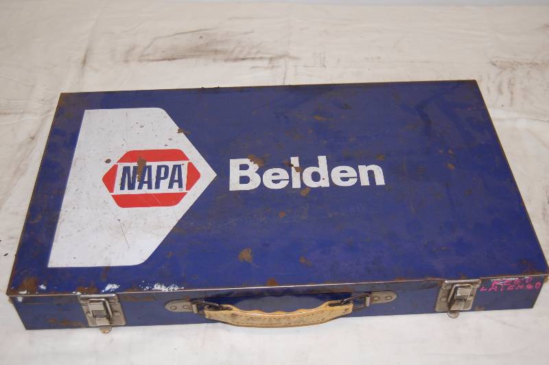lot 407 image: Steel NAPA Belden Case WElectrical Connectors