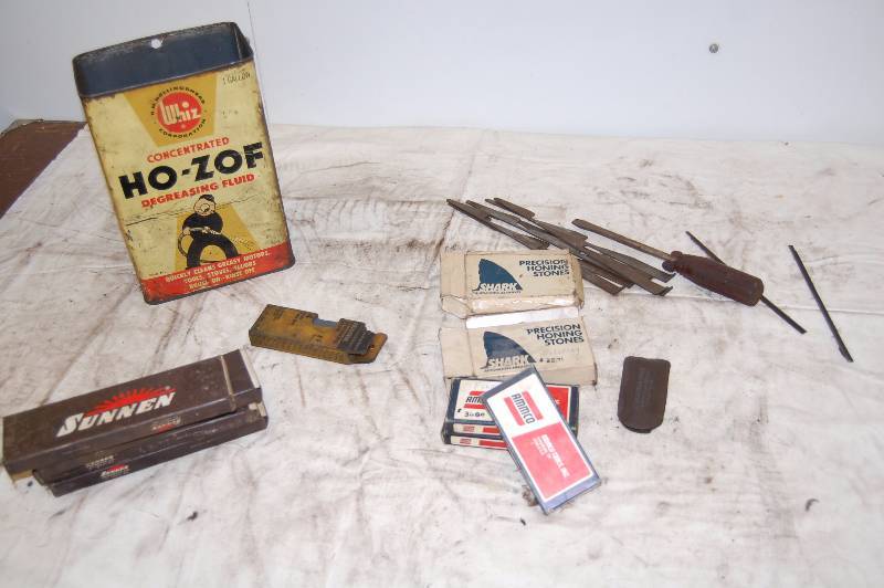 lot 430 image: Piston Sleeve Honing Stones