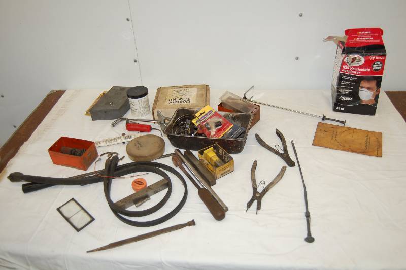 lot 492 image: Various Useful Tools