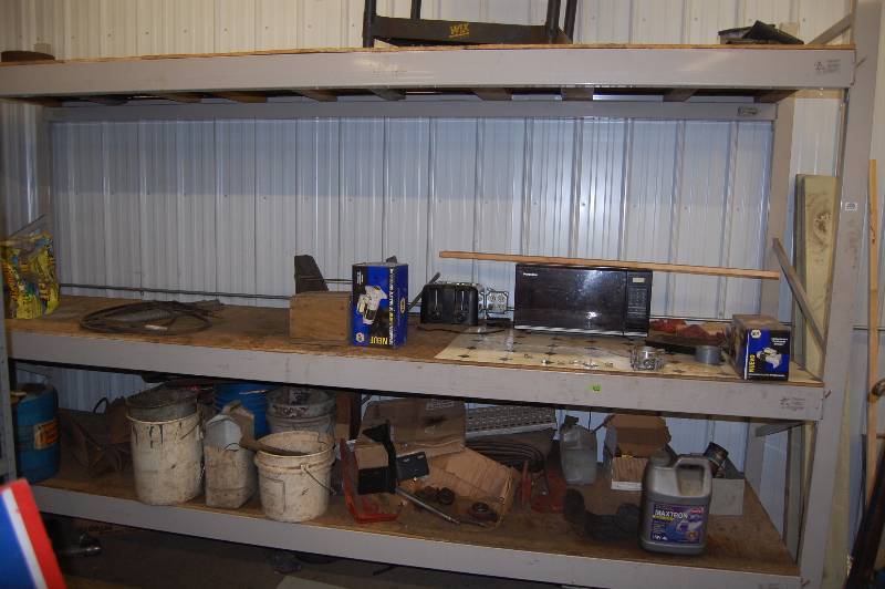 lot 2 image: Large Shelf