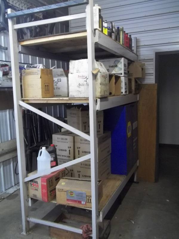 lot 648 image: Steel Heavy Duty Shelf