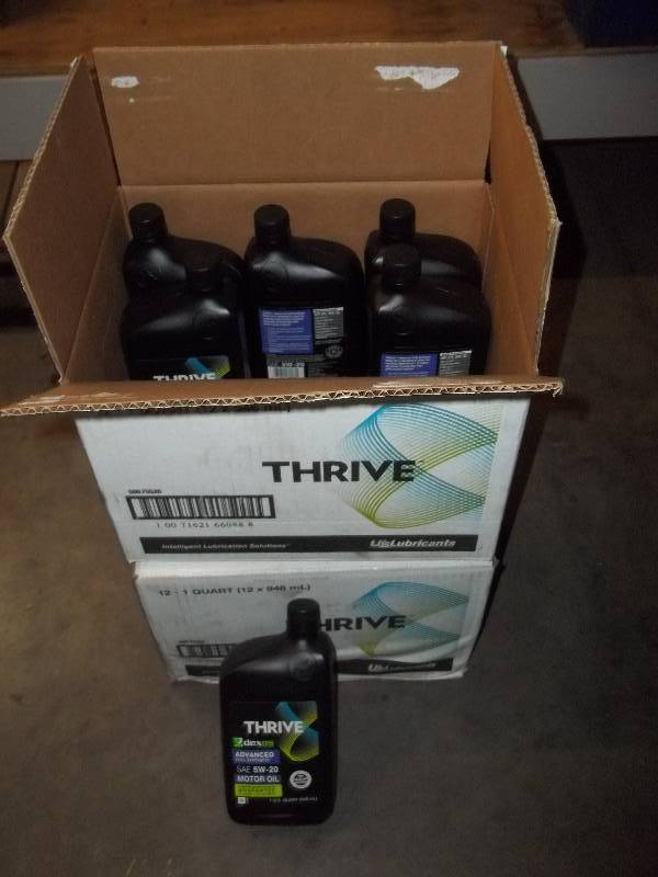 lot 644 image: Synthetic Engine Oil  5W-20