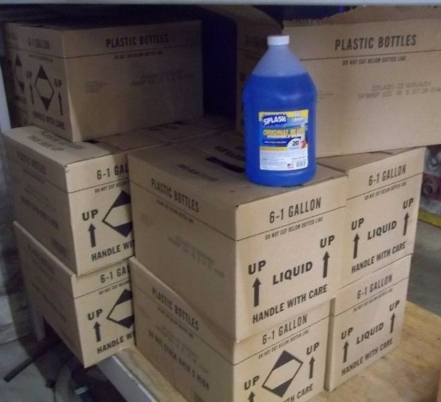 lot 640 image: Splash Windshield Washer Fluid