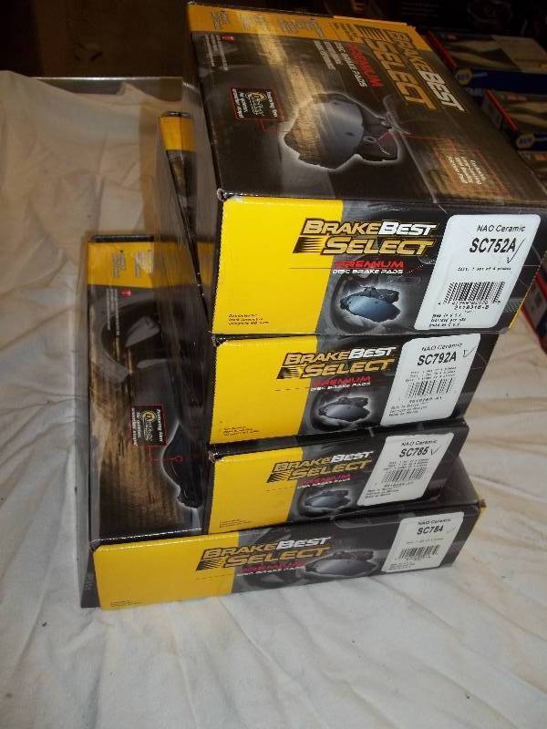 lot 608 image: Premium Disc Brake Pads