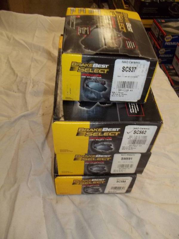 lot 603 image: Premium Disc Brake Pads
