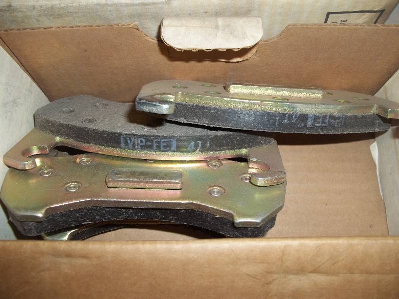 lot 600 image: Disc Brake Pads