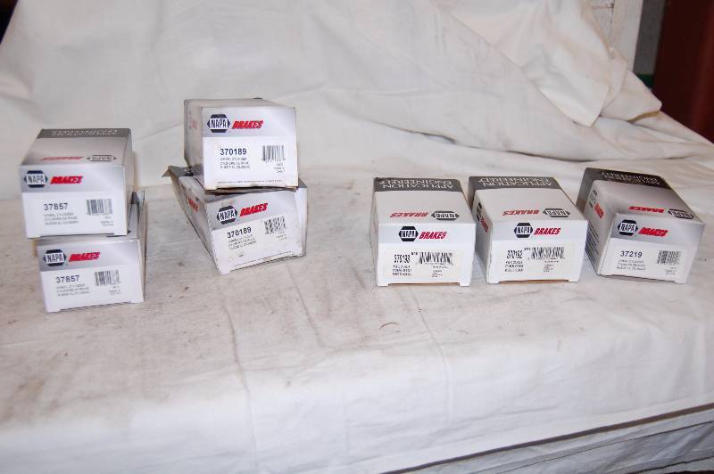 lot 565 image: Brake Parts