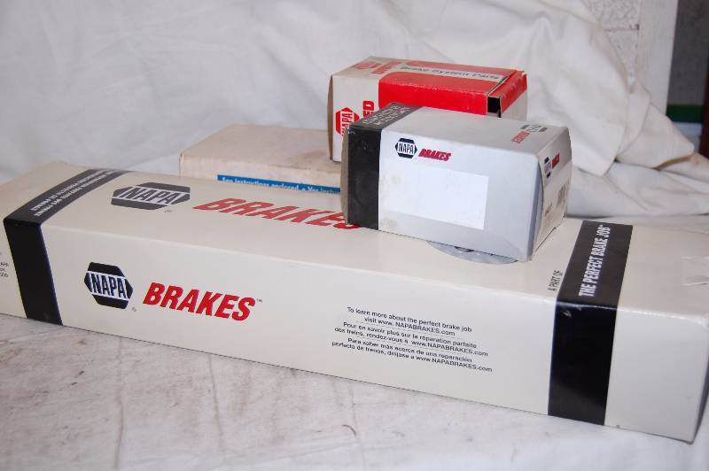 lot 566 image: Brake Parts