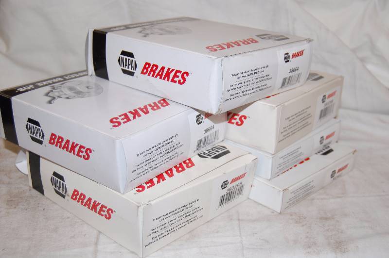 lot 571 image: Brake Parts