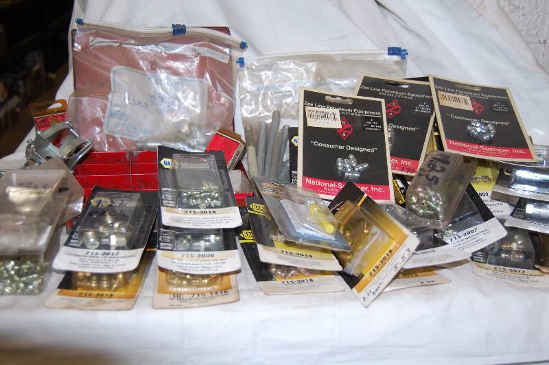 lot 581 image: Ballcheck  Grease Fittings