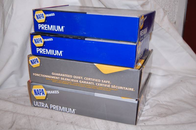 lot 585 image: Brake pads