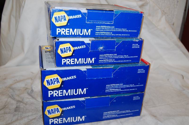 lot 587 image: Brake pads