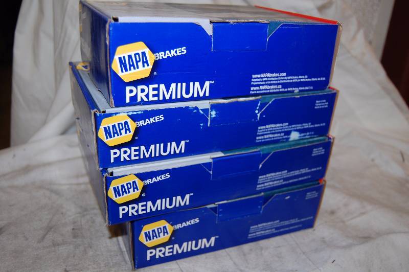 lot 590 image: Brake pads