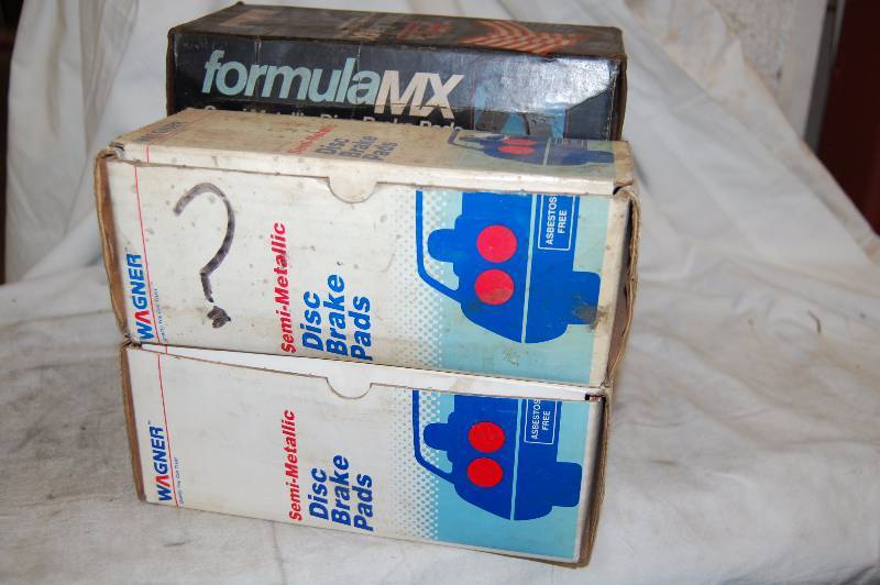 lot 593 image: Brake pads