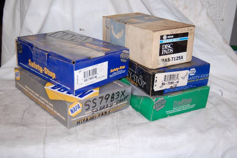 lot 594 image: Brake pads