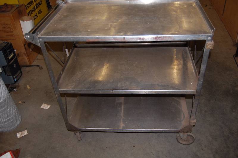 lot 597 image: Metal Cart