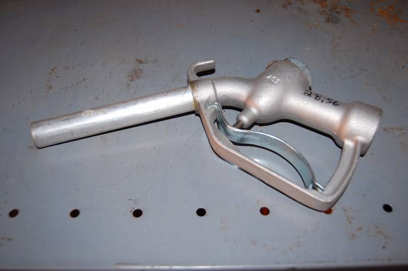 lot 841 image: Gas Pump Nozzle