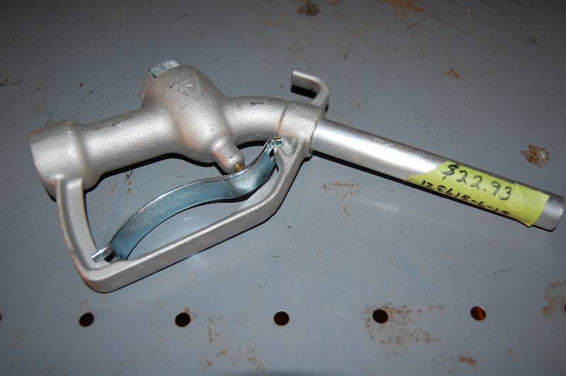 lot 843 image: Gas Pump Nozzle
