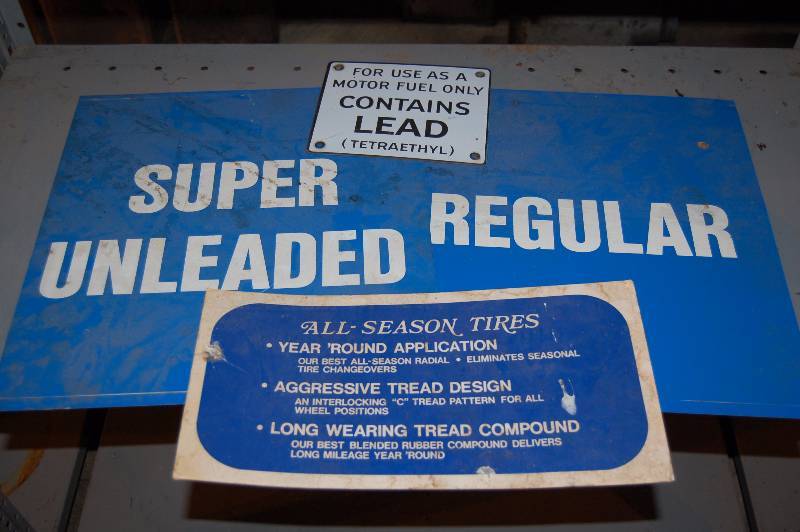 lot 853 image: Gasoline Signs