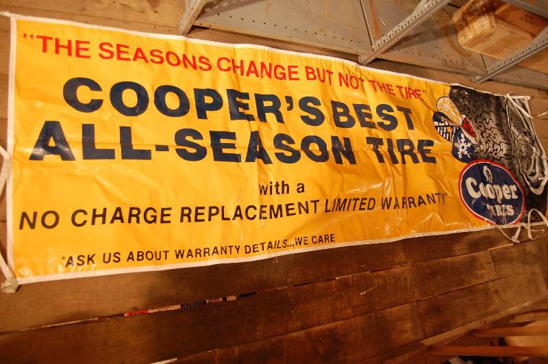 lot 855 image: Cooper Tires Banner