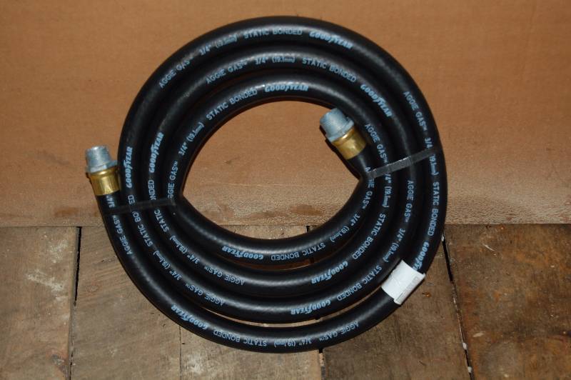 lot 863 image: 10 Long Fuel Hose