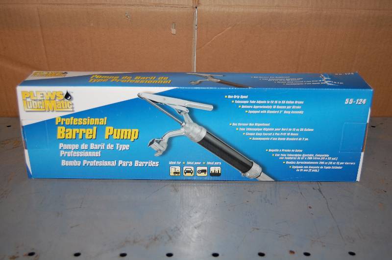 lot 872 image: Professional Barrel Pump