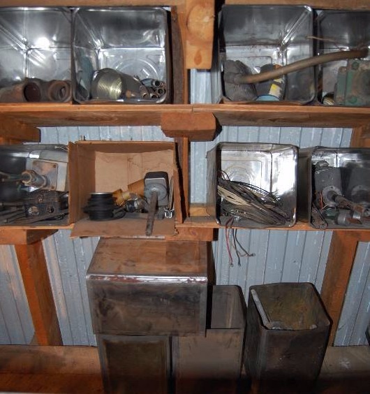 lot 883 image: Misc Pipe Fittings and More