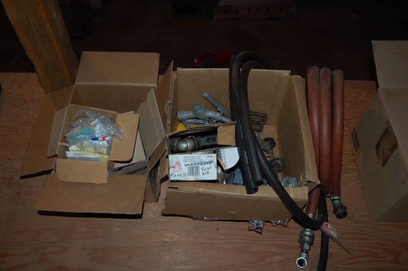 lot 918 image: Misc Garage Lot