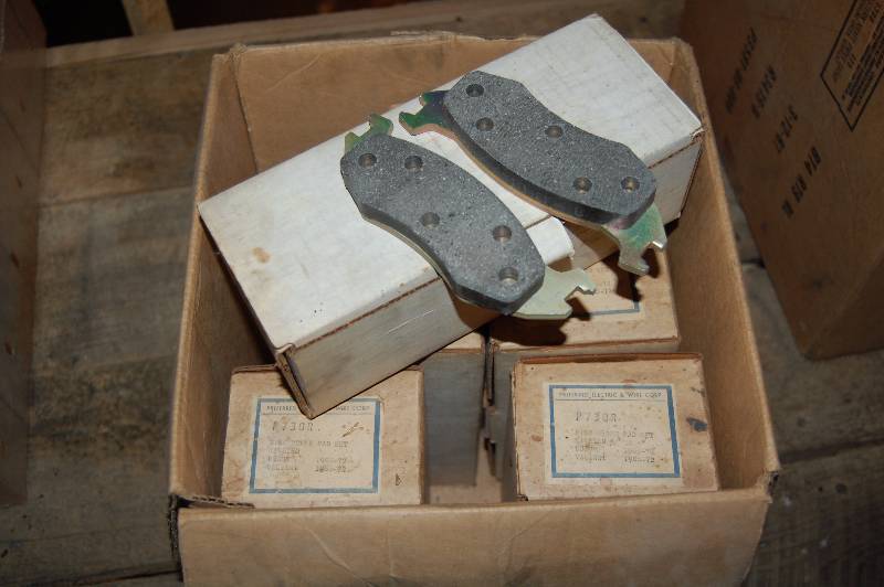 lot 975 image: Vintage Mopar Break Pads