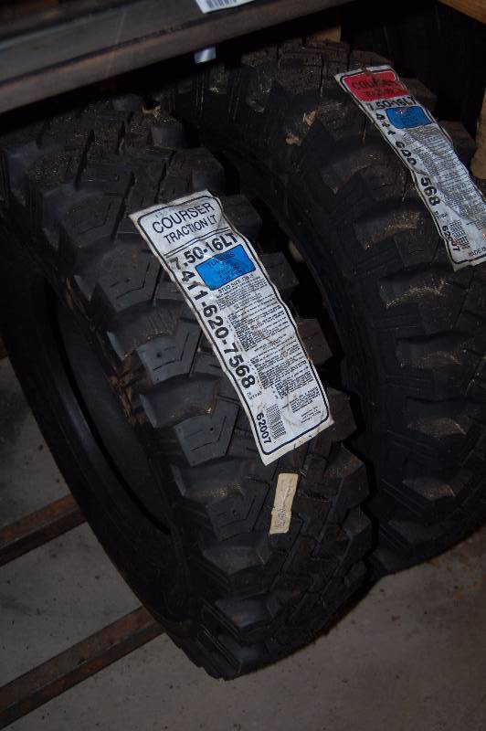 lot 1015 image: Light Truck Tires