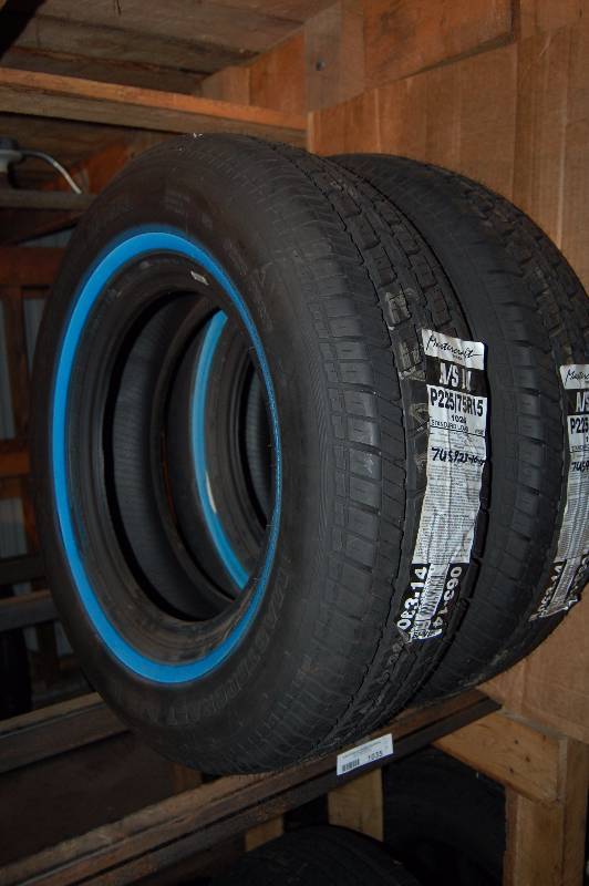 lot 1035 image: Passenger Tires