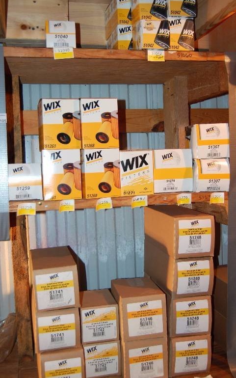 lot 1106 image: Wix Oil and Fluid Power Filters