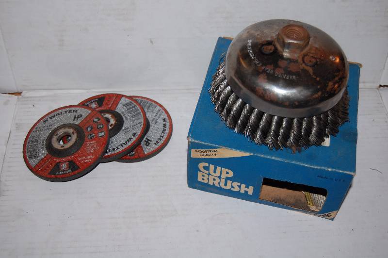 lot 1168 image: Wire Cup Brush and Grinding Wheels
