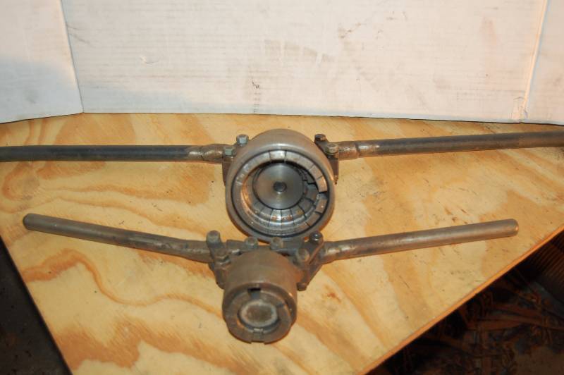 lot 1178 image: Barrell Cap Tightening Devices
