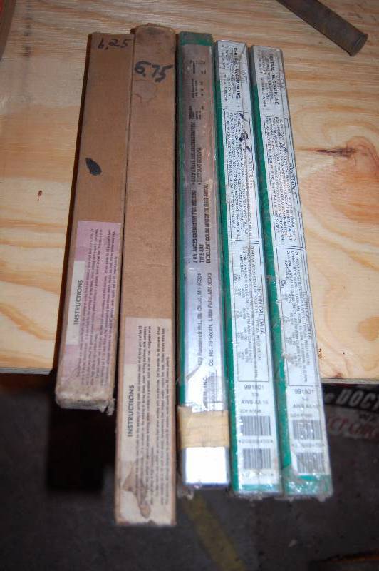 lot 1181 image: Arc Weldings Rods