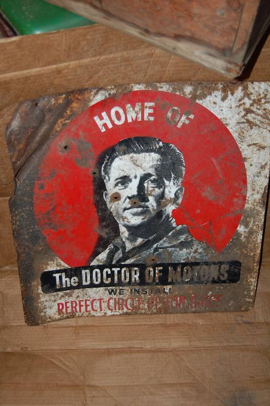 lot 1194 image: Metal Sign