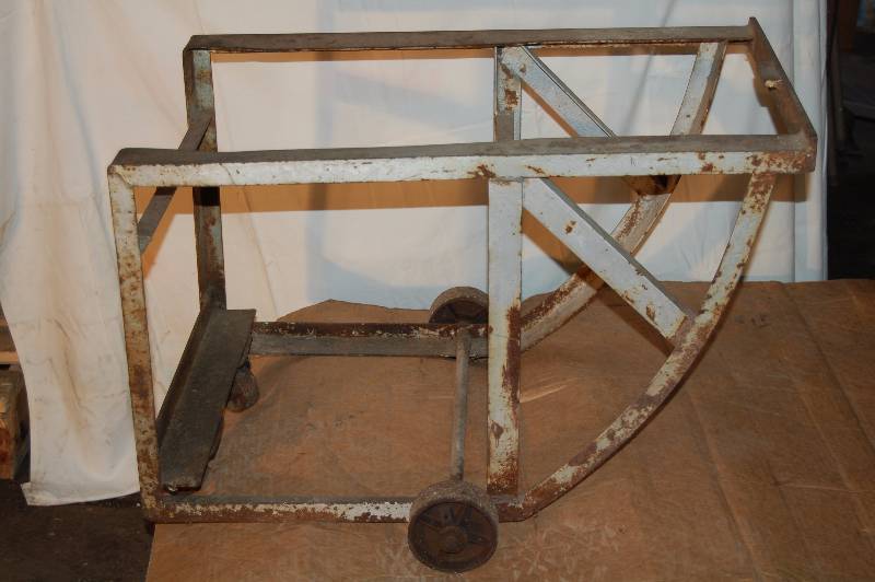 lot 1252 image: Barrel Cart