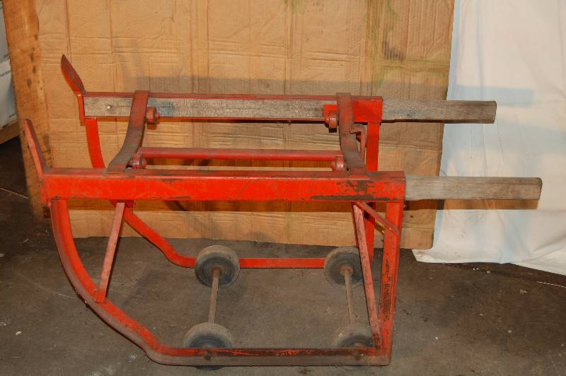 lot 1253 image: Barrel Cart