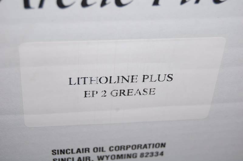 lot 1462 image: Litholine Plus EP 2 Grease