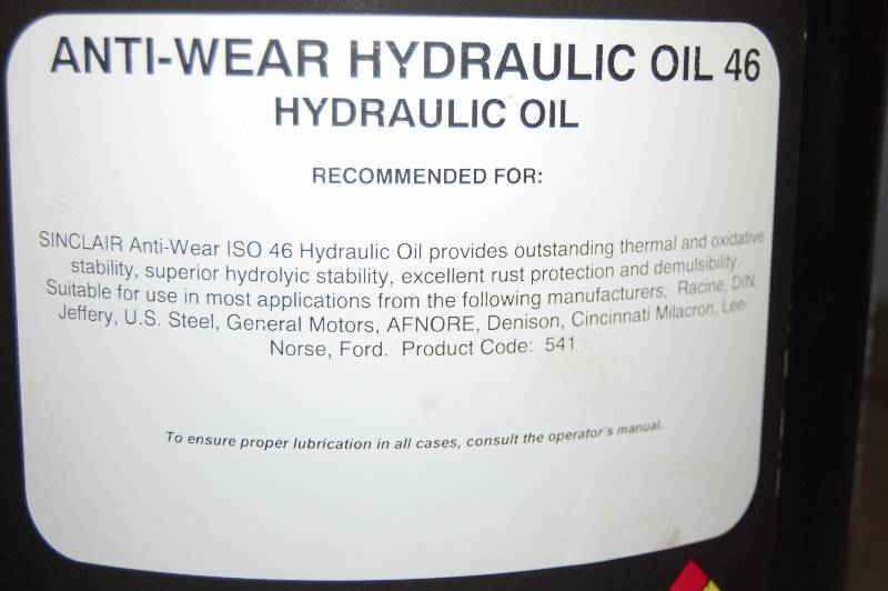 lot 1508 image: Five Gallons Bucket of Hydarulic Oil 48