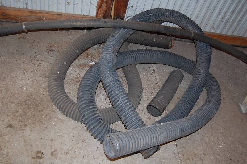 lot 1491 image: Misc Hoses