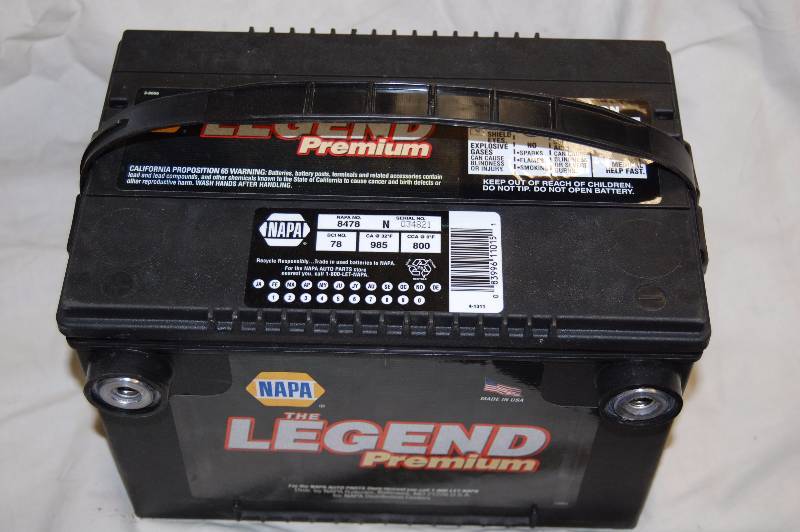 lot 1735 image: New Vehicle Battery